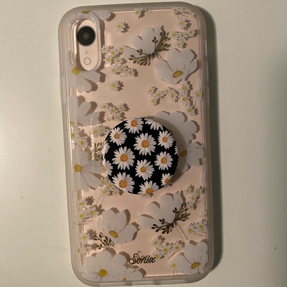 iPhone XR case and pop socket - Picture 1 of 2